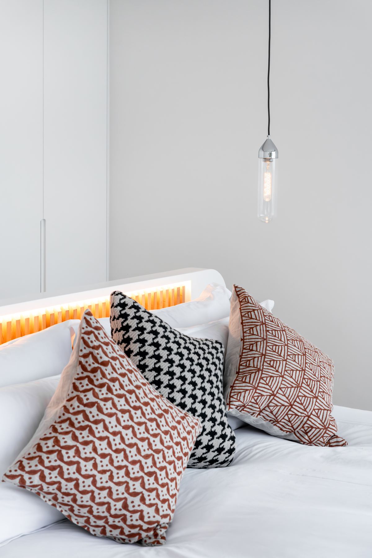 Prima Vista Penthouse bedroom at Riva One